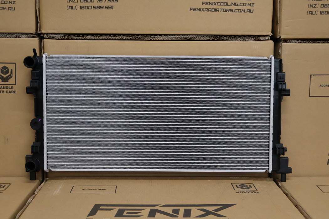 Volkswagen Polo 6C / 6R Radiator (SEP/2009 - FEB/2018). — fenixautoparts
