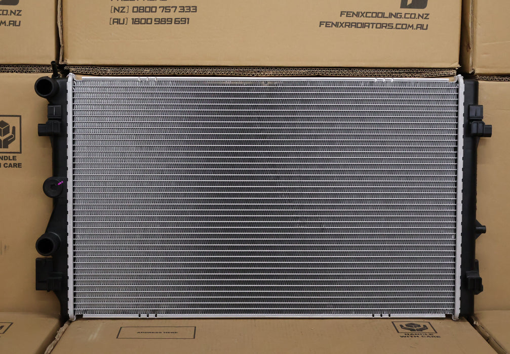 Volkswagen Polo 6C / 6R Radiator (SEP/2009 - FEB/2018). — fenixautoparts