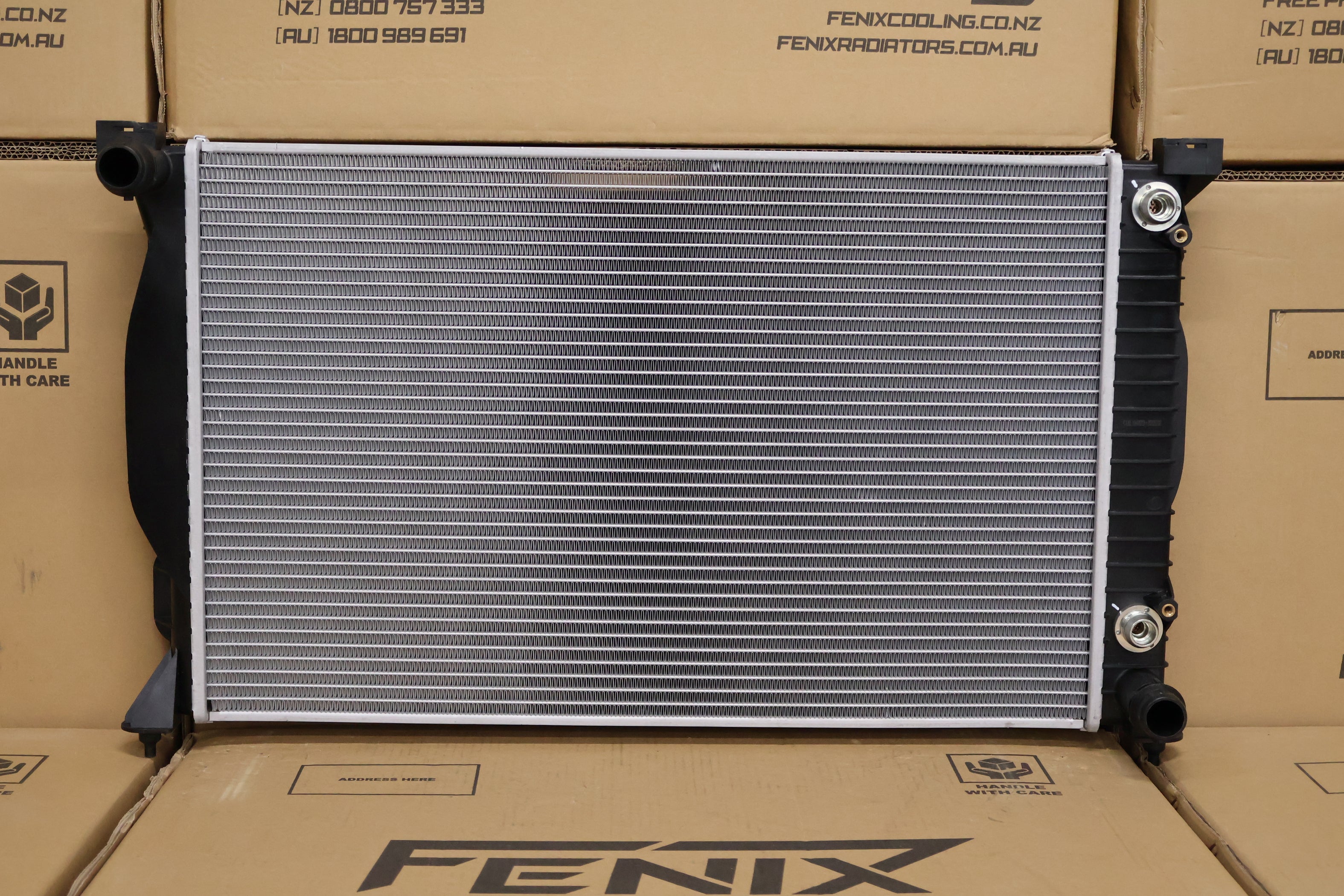 Audi A4 B6B7 radiator (NOV/2000 AUG/2009). — fenixautoparts