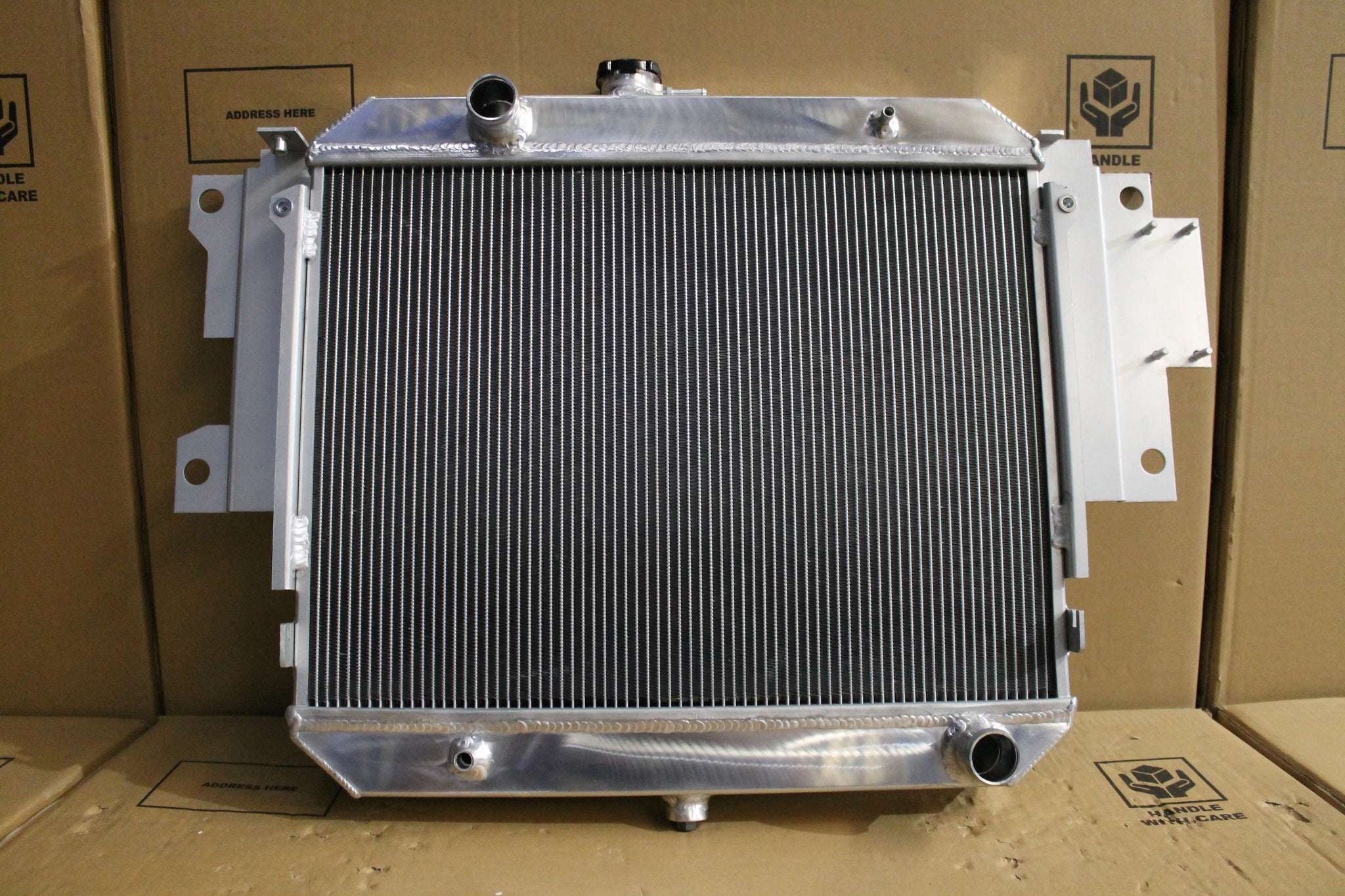 Performance Radiators — fenixautoparts