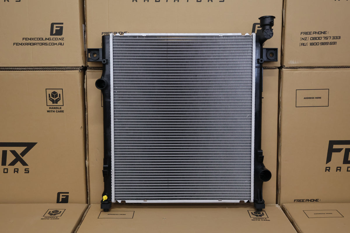 Dodge Nitro Petrol Radiator (JUN/2007 - JUN/2012). — Fenix Radiators