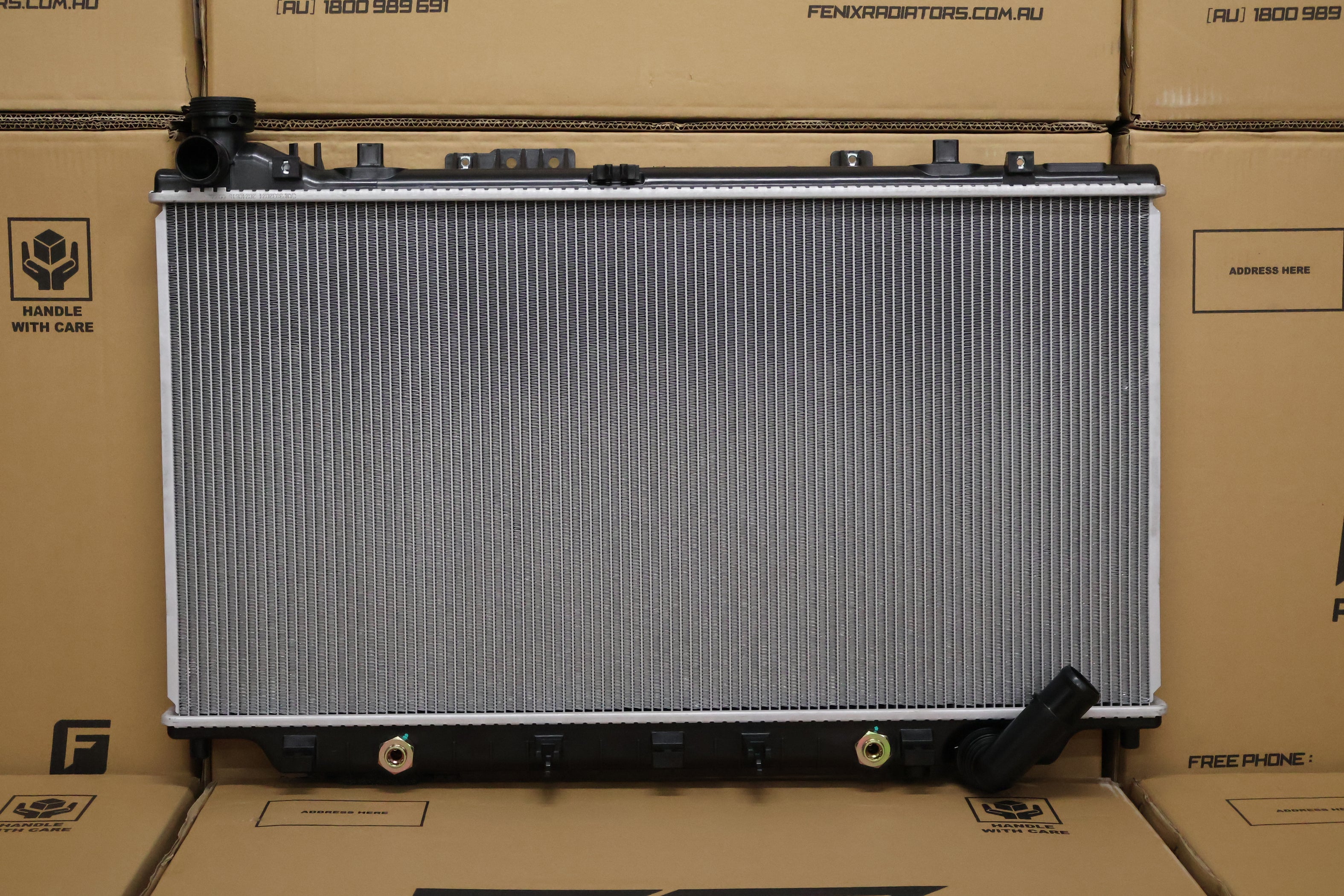 Holden Commodore VE V8 Series 2 Radiator (2009-2013). — Fenix Radiators
