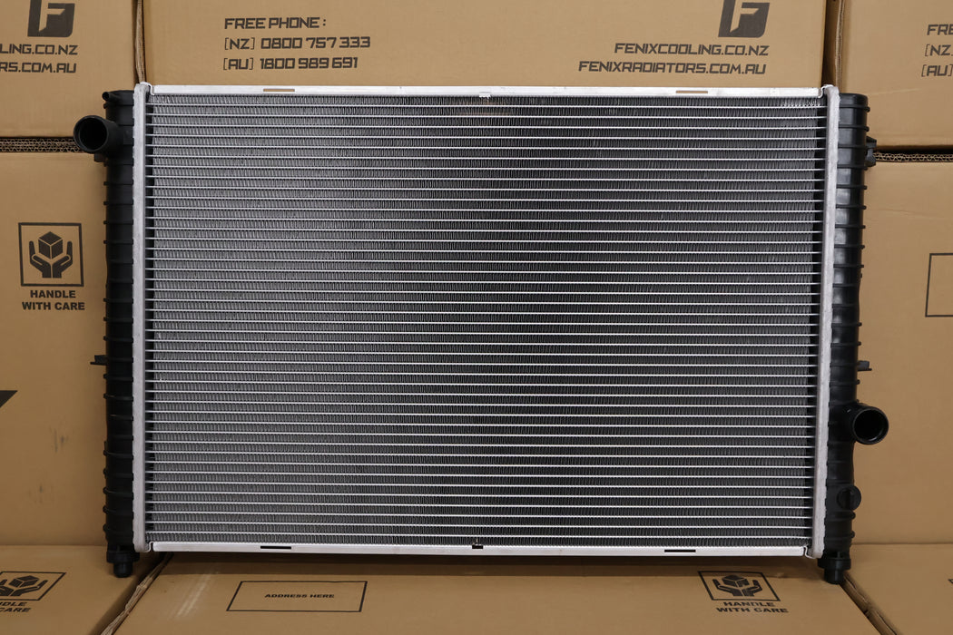 Discovery Ii Radiator Landrover Discovery 2 Petrol Radiator (NOV/1998 - JUN/2004). — Fenix ...