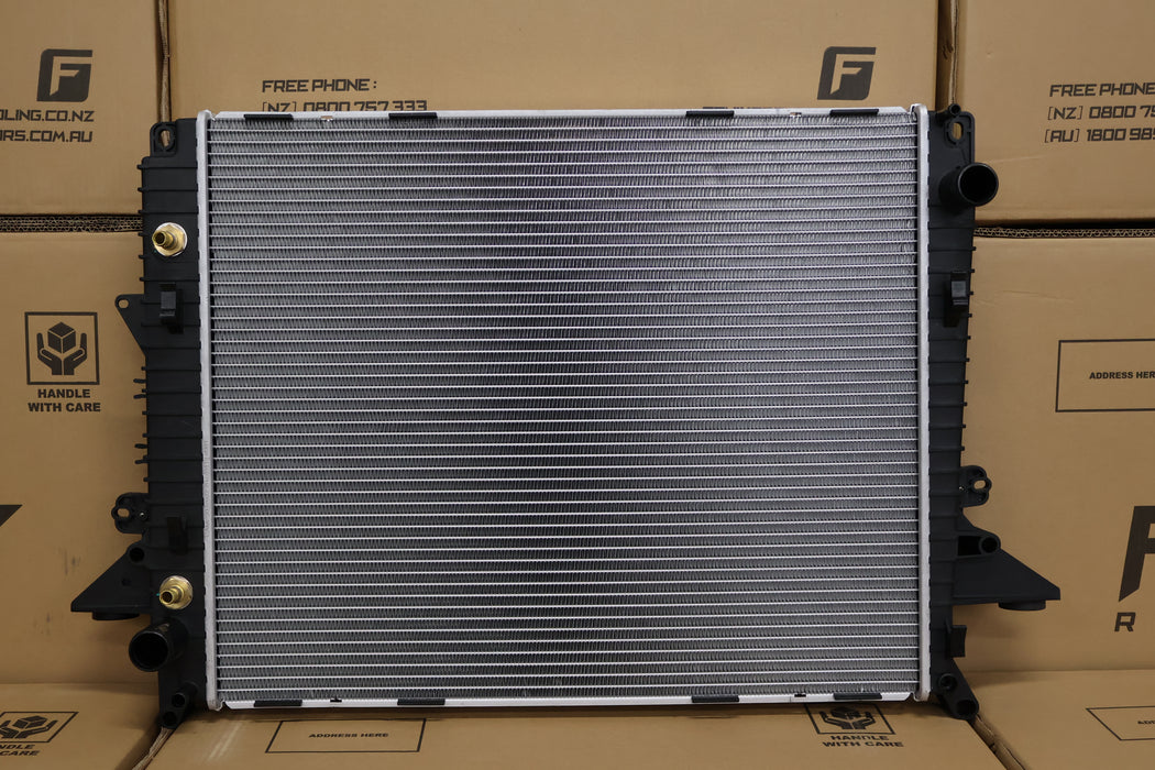 Discovery Radiator Landrover Discovery 3 Diesel Radiator (JUL/2004 - SEP/2009). — Fenix ...