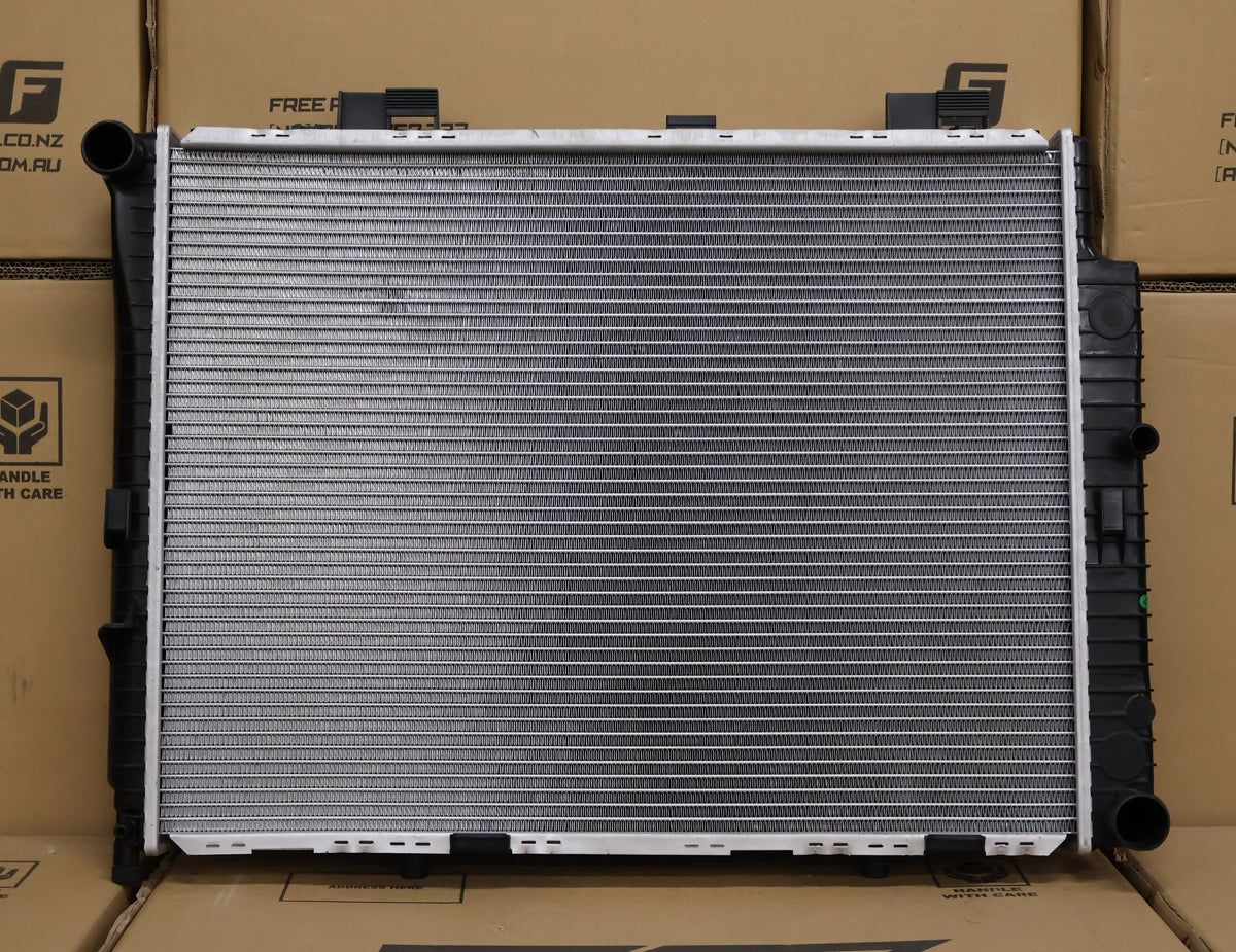 Mercedes Benz E Class W210 Diesel Radiator. (JUL/1997 - AUG/2002 ...