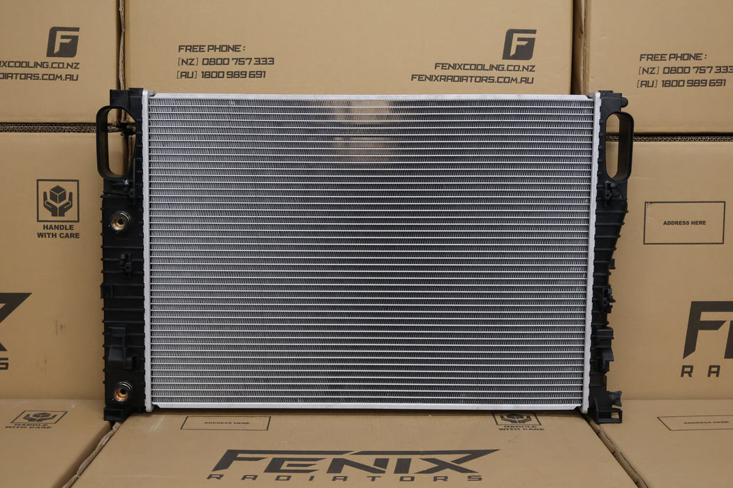 Mercedes Benz E280 CDI Radiator (SEP/2005 - SEP/2009). — Fenix Radiators