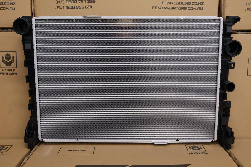 Mercedes Benz AMG SLS Radiator (AUG/2010 - MAR/2014).