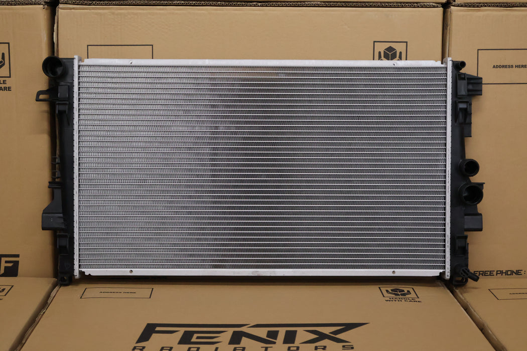 Mercedes Benz 639 Vito Radiator (APR/2004 - JUN/2015).