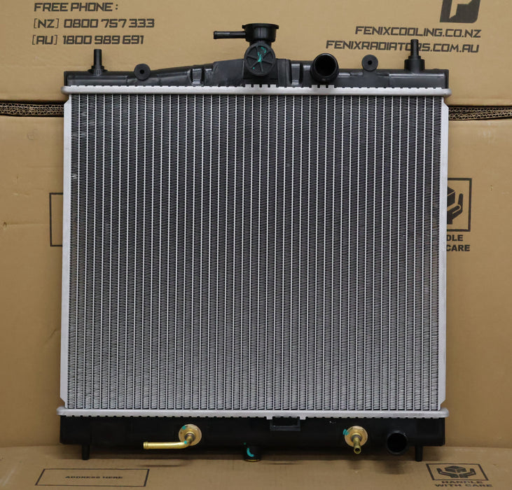 Nissan K12 Micra Radiator (JAN/2004 - SEP/2010).