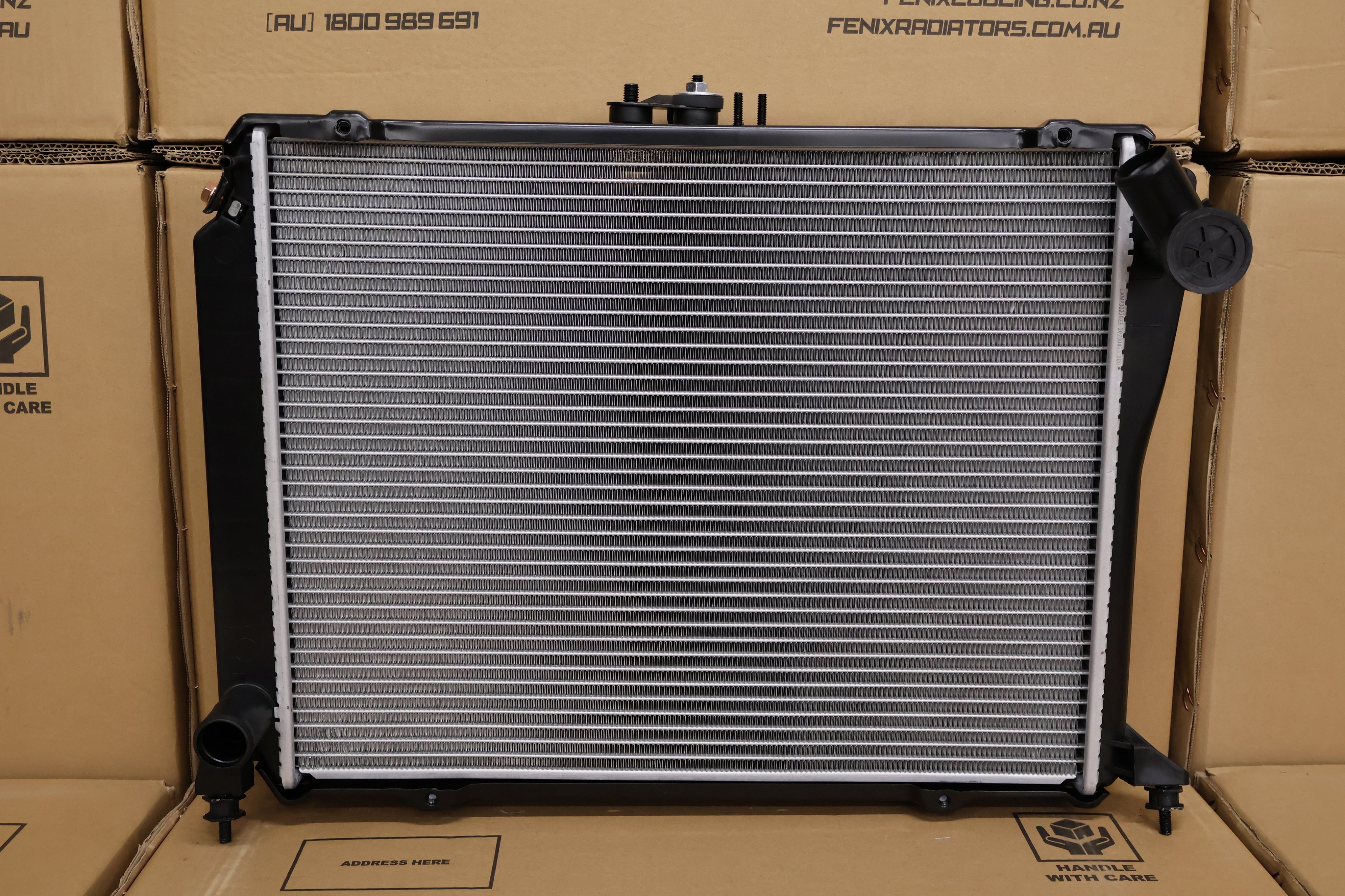 Toyota Hiace LH Series Diesel Radiator (AUG/1989 - FEB/2005). — Fenix ...