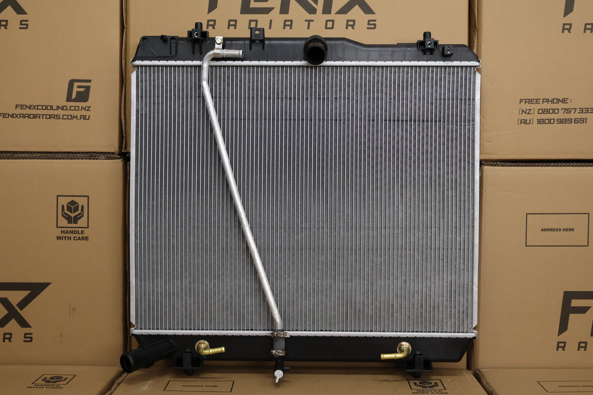 Toyota TRH Hiace Automatic Radiator (FEB/2015 - 2019). — Fenix Radiators