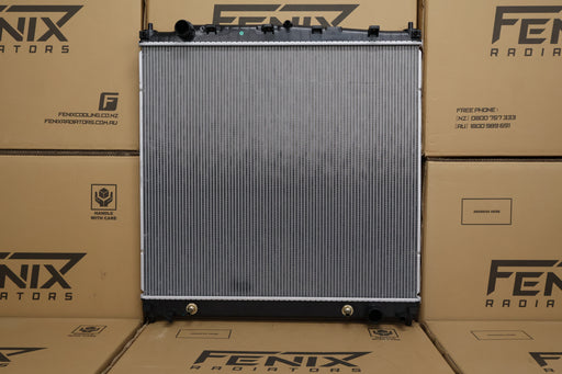 Toy037paca Radiator Hiace — Fenix Radiators