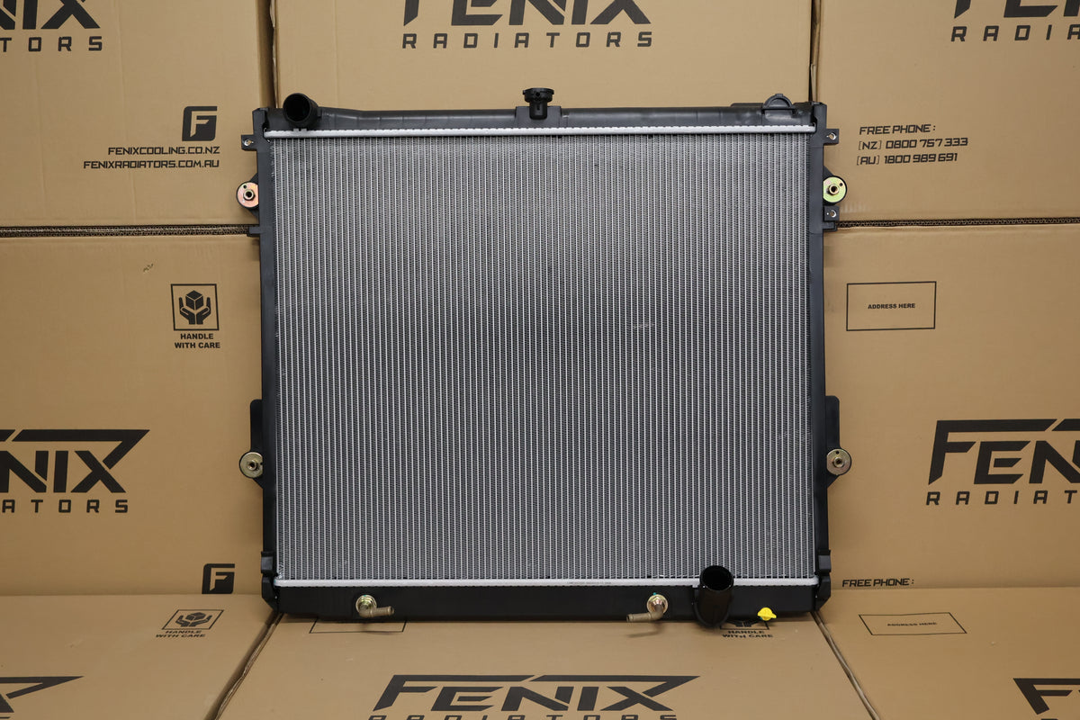 Lexus LX570 Radiator (APR/2008 - DEC/2021). — fenixautoparts