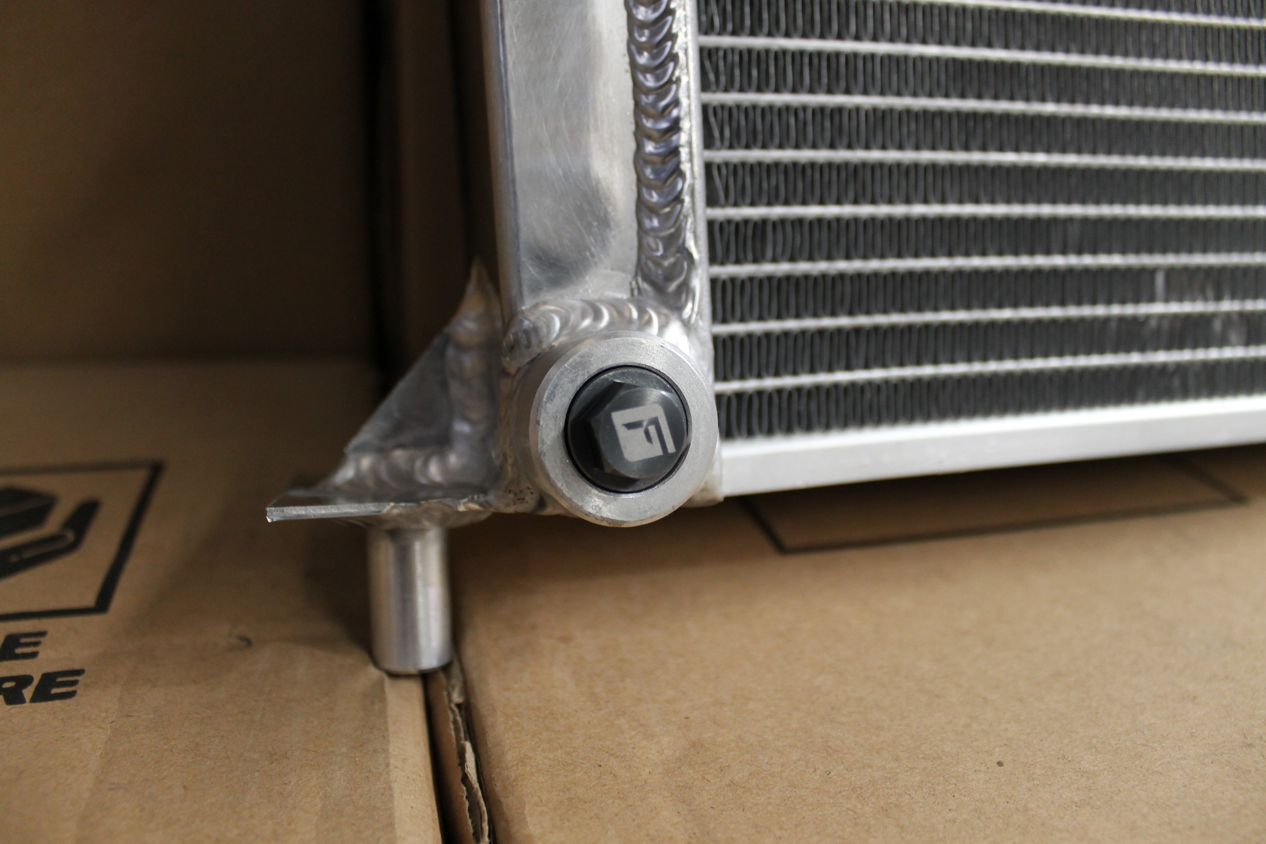 Ford FG Falcon Full Alloy Performance Radiator GEN II. — fenixautoparts