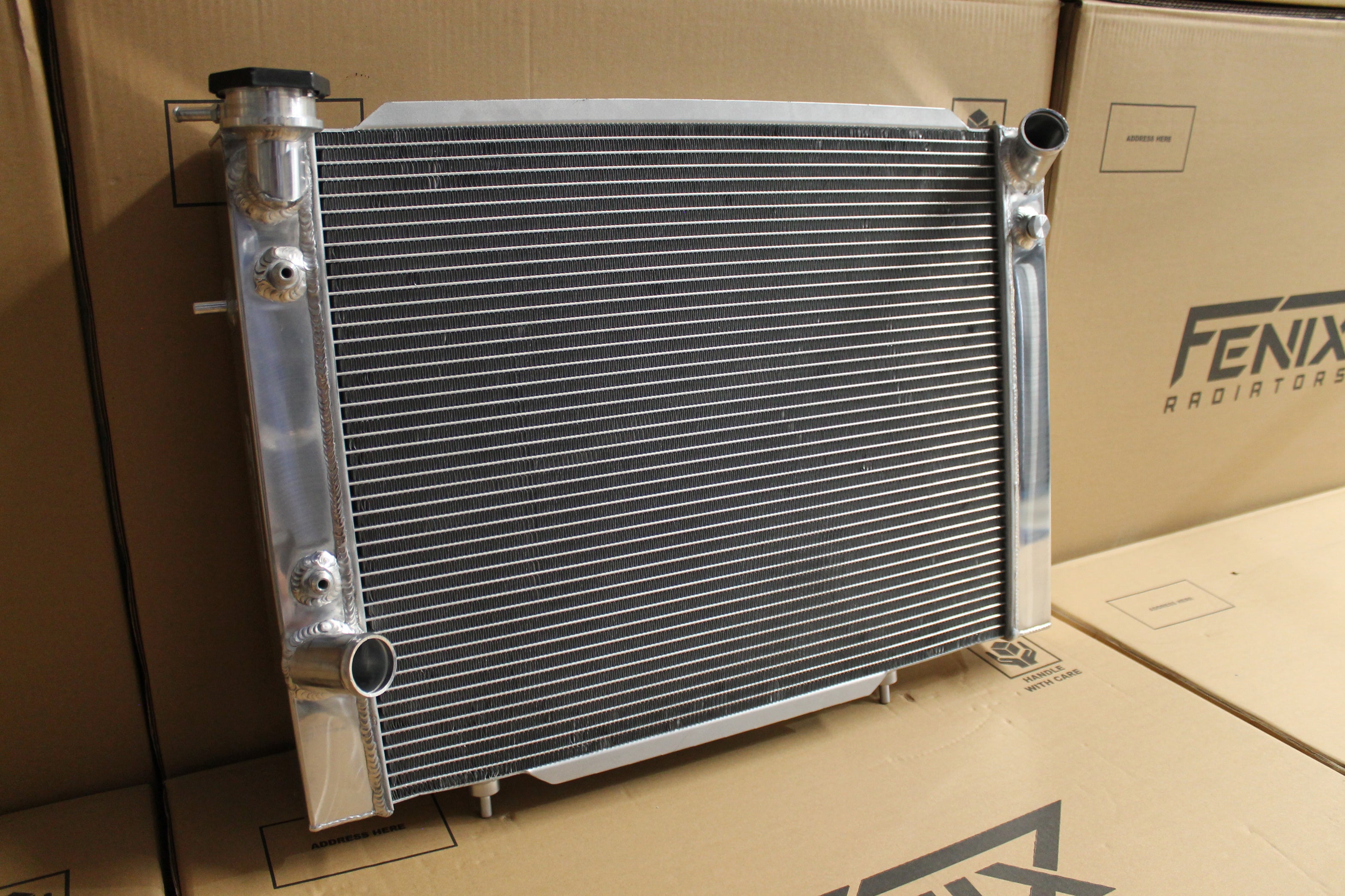 Holden VB-VC-VH-VK V8 Full Alloy Performance Radiator. — fenixautoparts